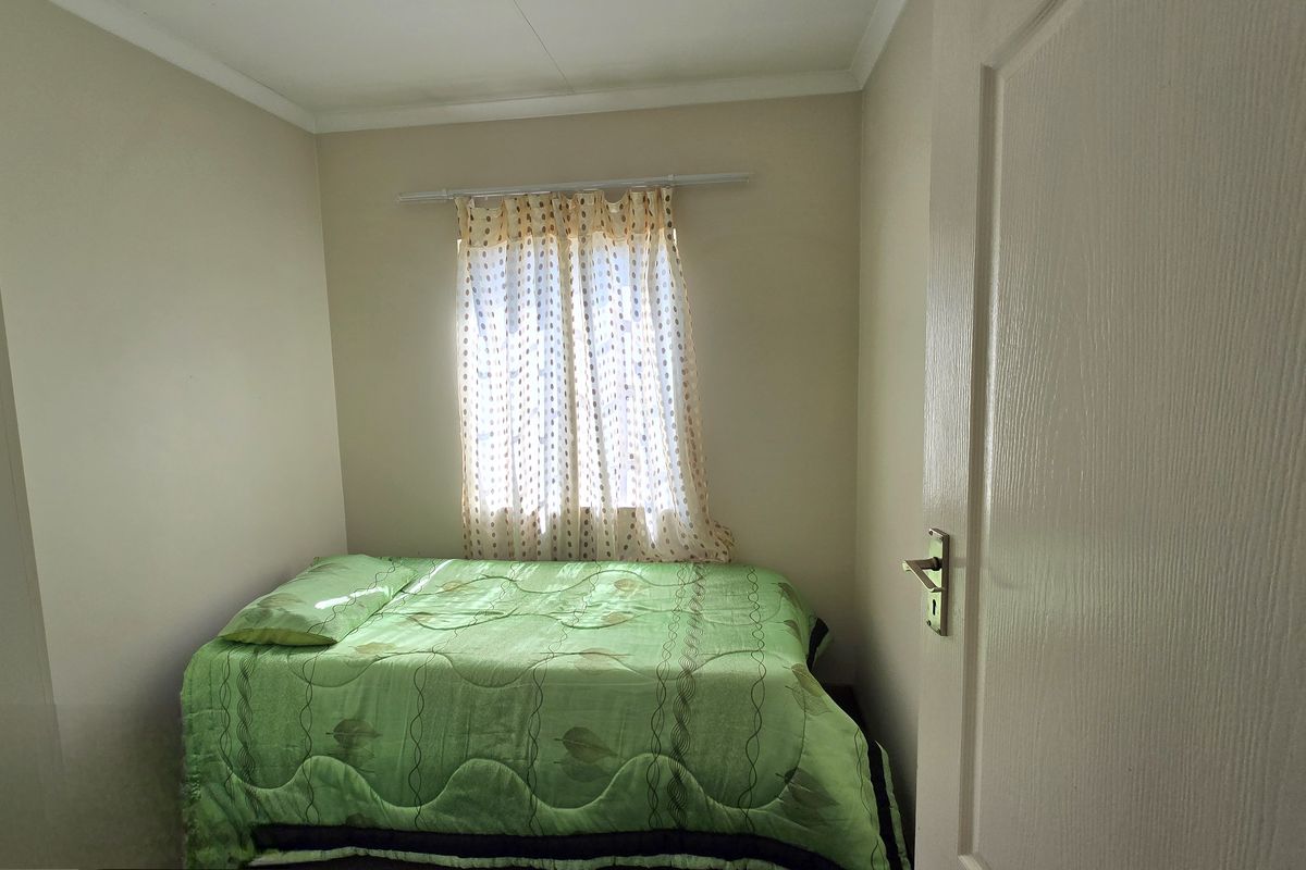 2-Bedroom house for Sale in Tasbet Park. - Photo 5