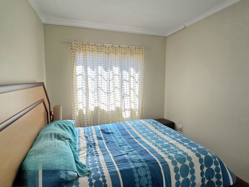 2-Bedroom house for Sale in Tasbet Park. - Photo 6