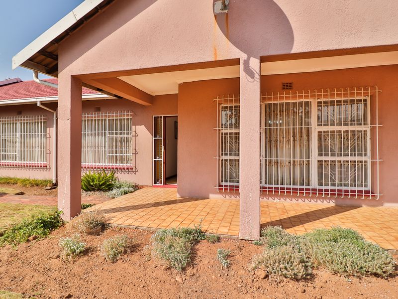 Your Dream Home or Business Space in an Excellent Location - Photo 6