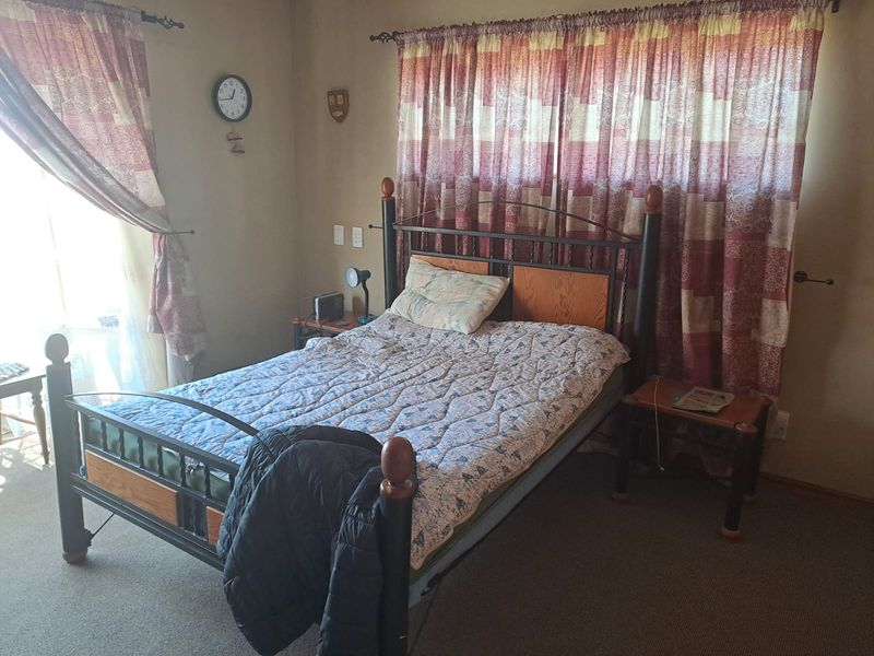 Very spacious Family home - Photo 8