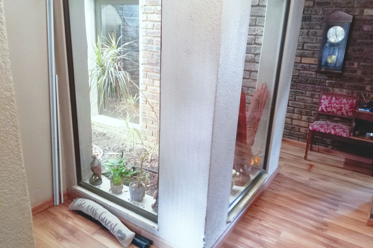 Serious Seller – Spacious 3-Bedroom Family Home for Sale in Secunda - Photo 2