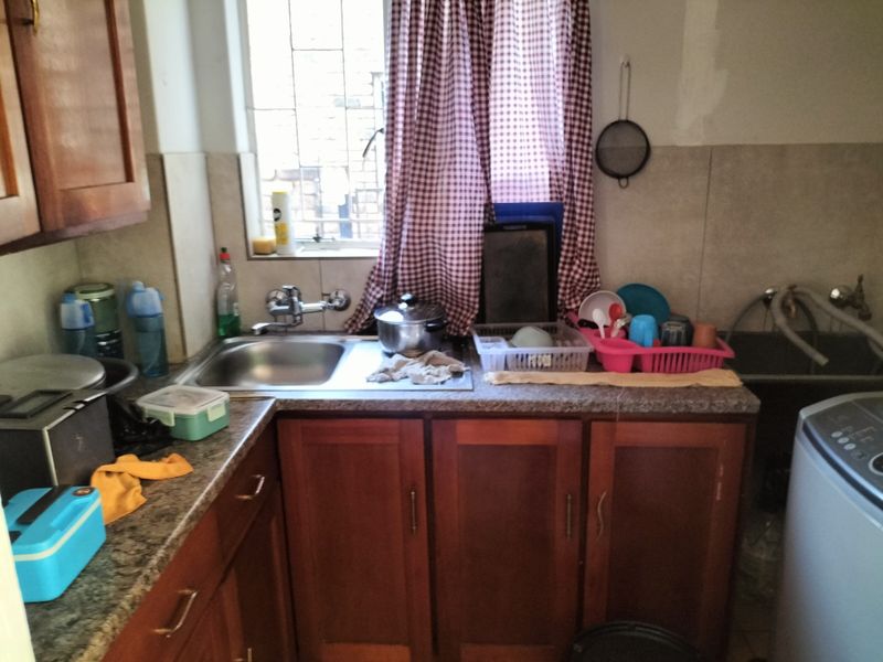 Neat Duplex with Loads of Potential in Pretoria North - Photo 5