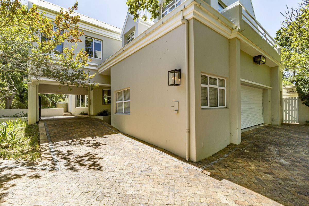 Stunning Position, North Facing with Mountain Views - Photo 5