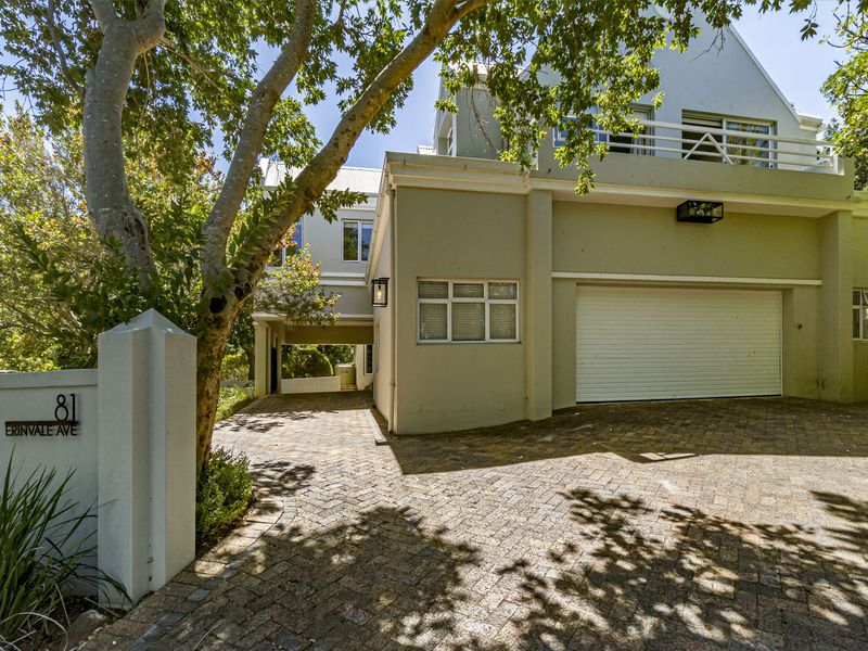 Stunning Position, North Facing with Mountain Views - Photo 4