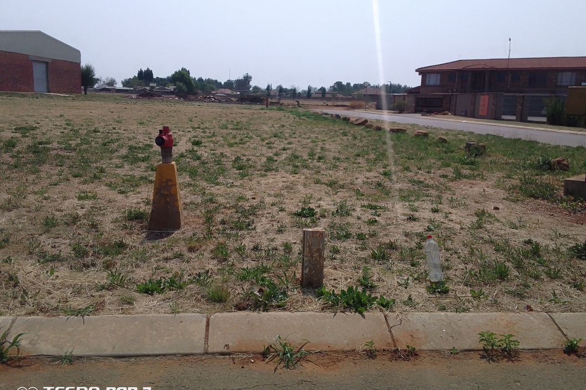 PRIME DEVELOPMENT LAND FOR SALE AT BAILEY PARK POTCHEFSTROOM - Photo 2