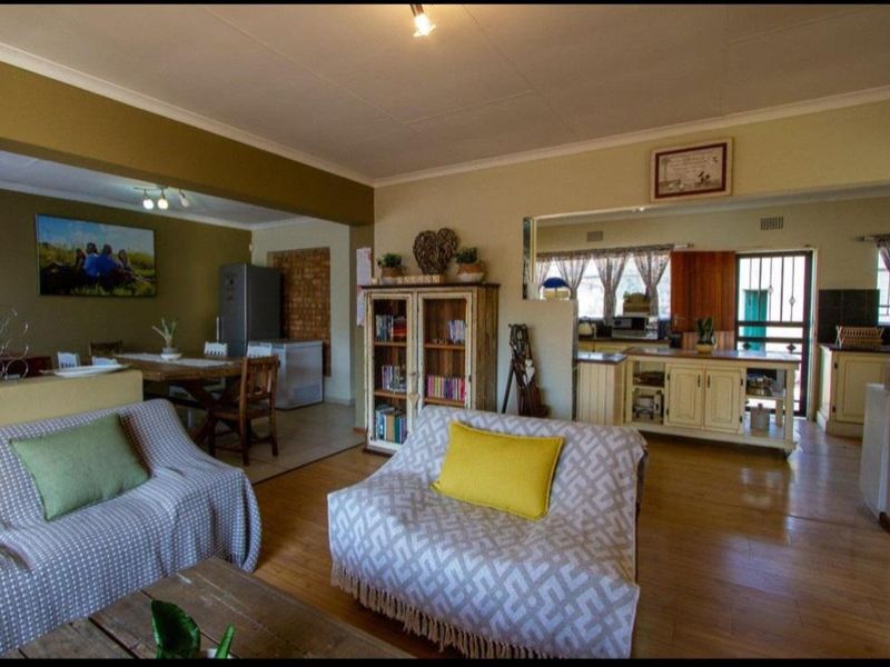 Welcome Home - Photo 10