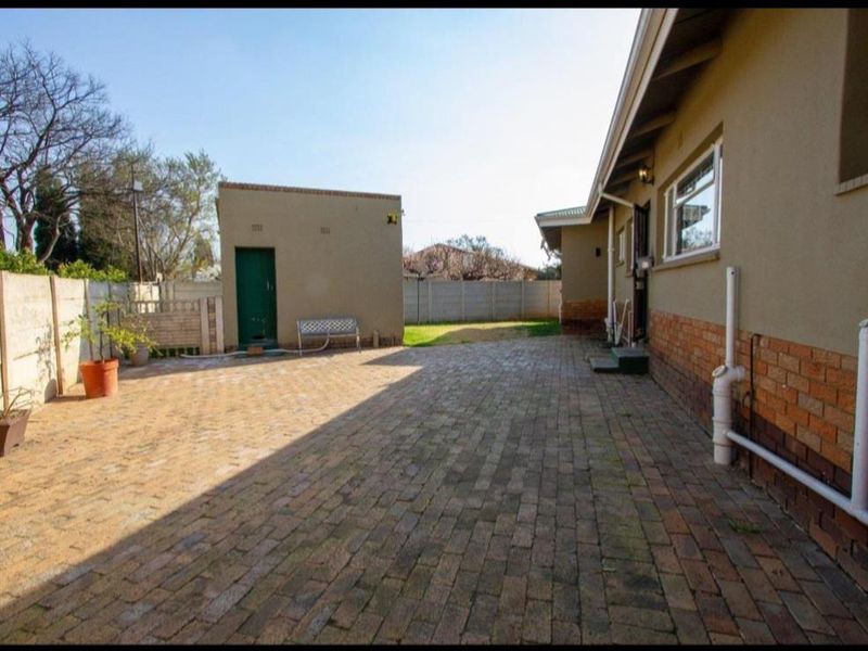 Welcome Home - Photo 7