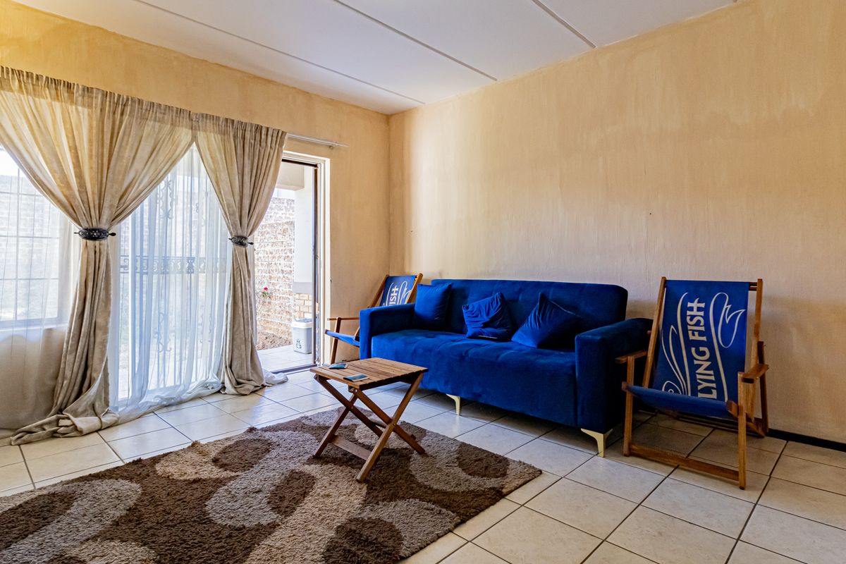 Ground Floor Unit in Carlswald Glades - Photo 5