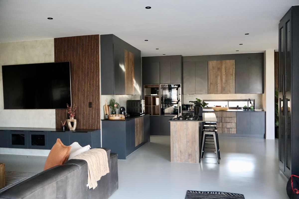 Modern Elegance in the Heart of Schoongezigt Estate - Photo 5