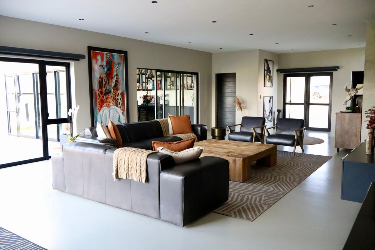 Modern Elegance in the Heart of Schoongezigt Estate - Photo 4