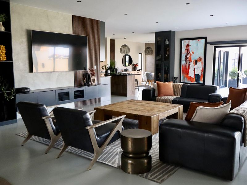 Modern Elegance in the Heart of Schoongezigt Estate - Photo 2