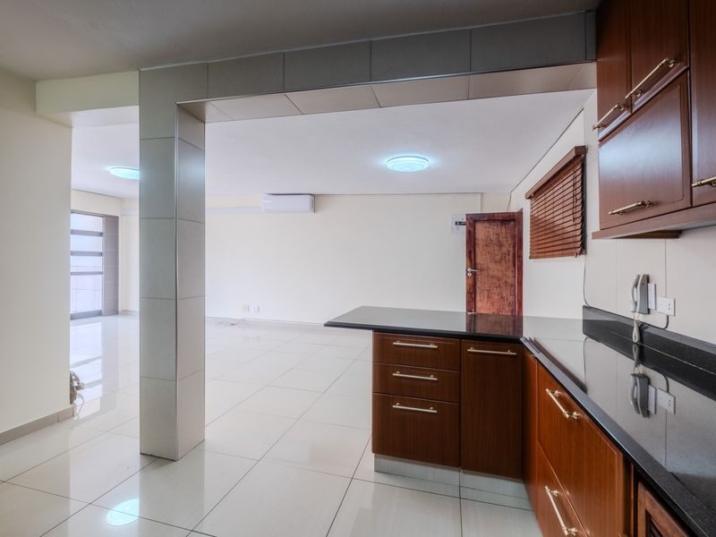 Safe and Secure bring offers - Photo 10