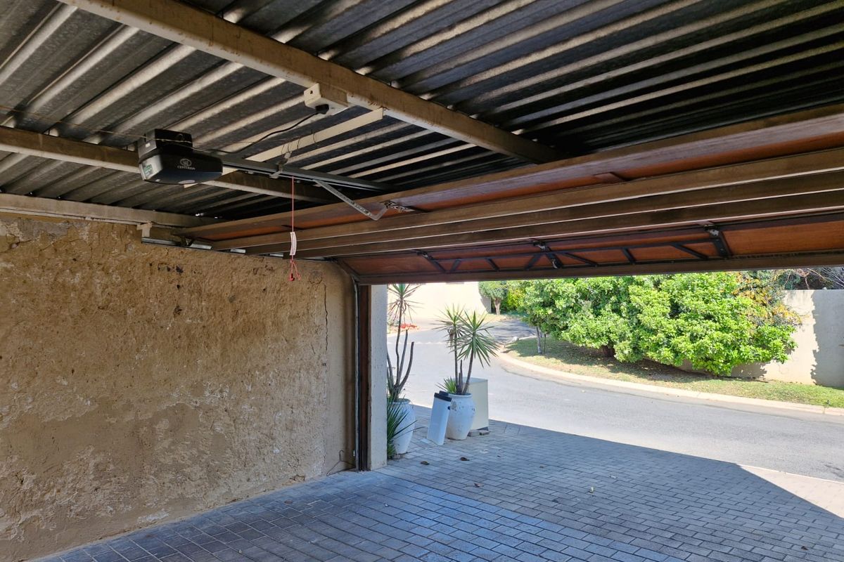 Charming Cluster Home in the Heart of Barbeque Downs - Photo 4