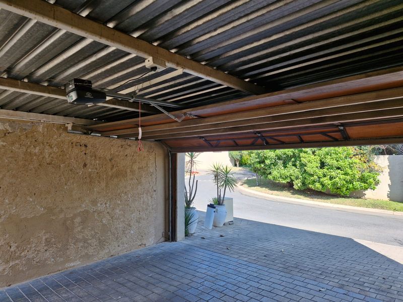 Charming Cluster Home in the Heart of Barbeque Downs - Photo 4