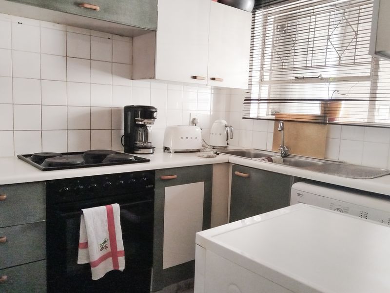 Discover Your Dream Home: 2-Bedroom Apartment in Buccleuch - Photo 4