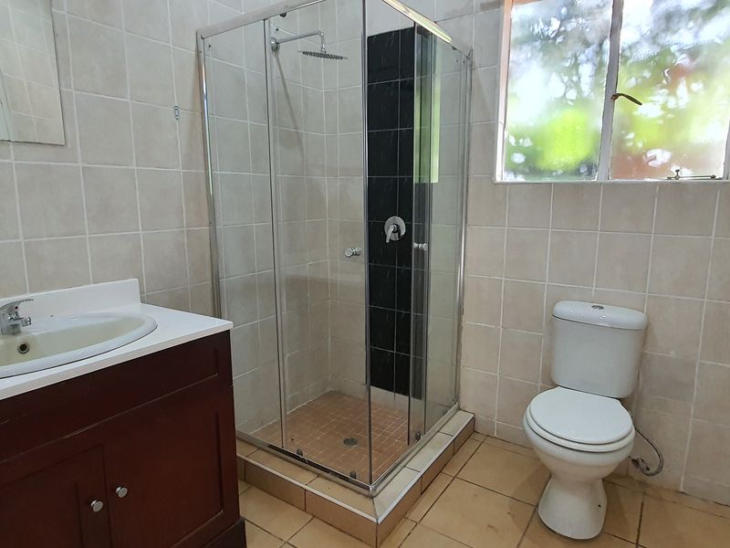 Spacious 3 Bedroom house to rent in CBD, Louis Trichardt - Photo 9