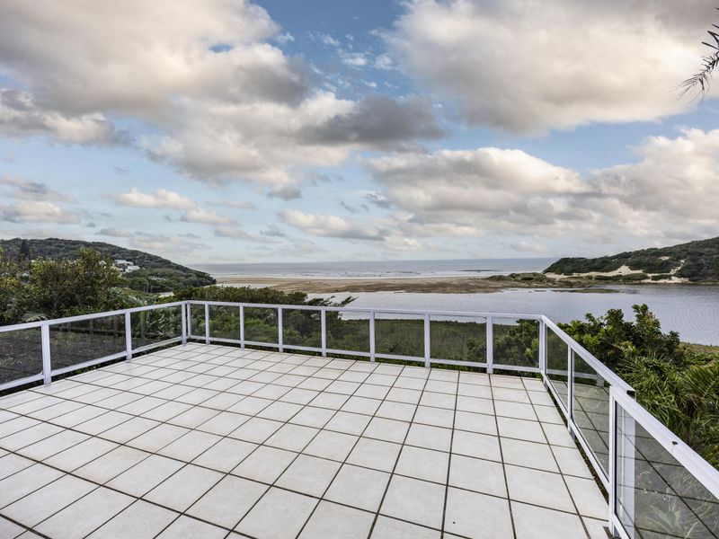 Front Row Home in Cintsa East - Photo 9