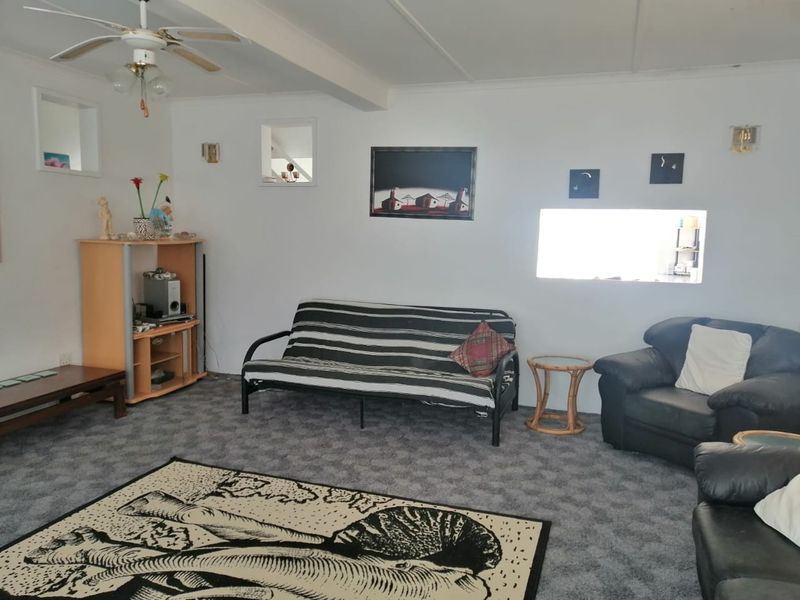 Superb and peaceful residence close to nature within this Shareblock Village - Photo 5