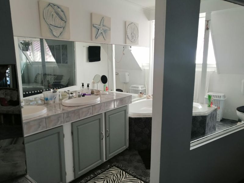 Superb and peaceful residence close to nature within this Shareblock Village - Photo 10