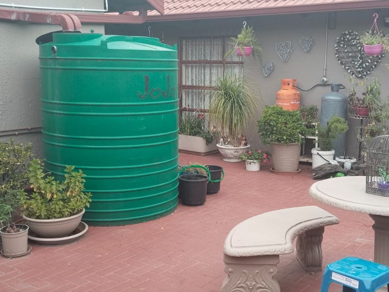 Apartment Rental Monthly In Secunda - Photo 10