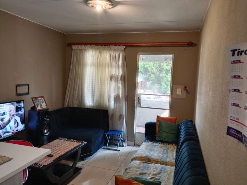 First-time home owners DREAM - Photo 6