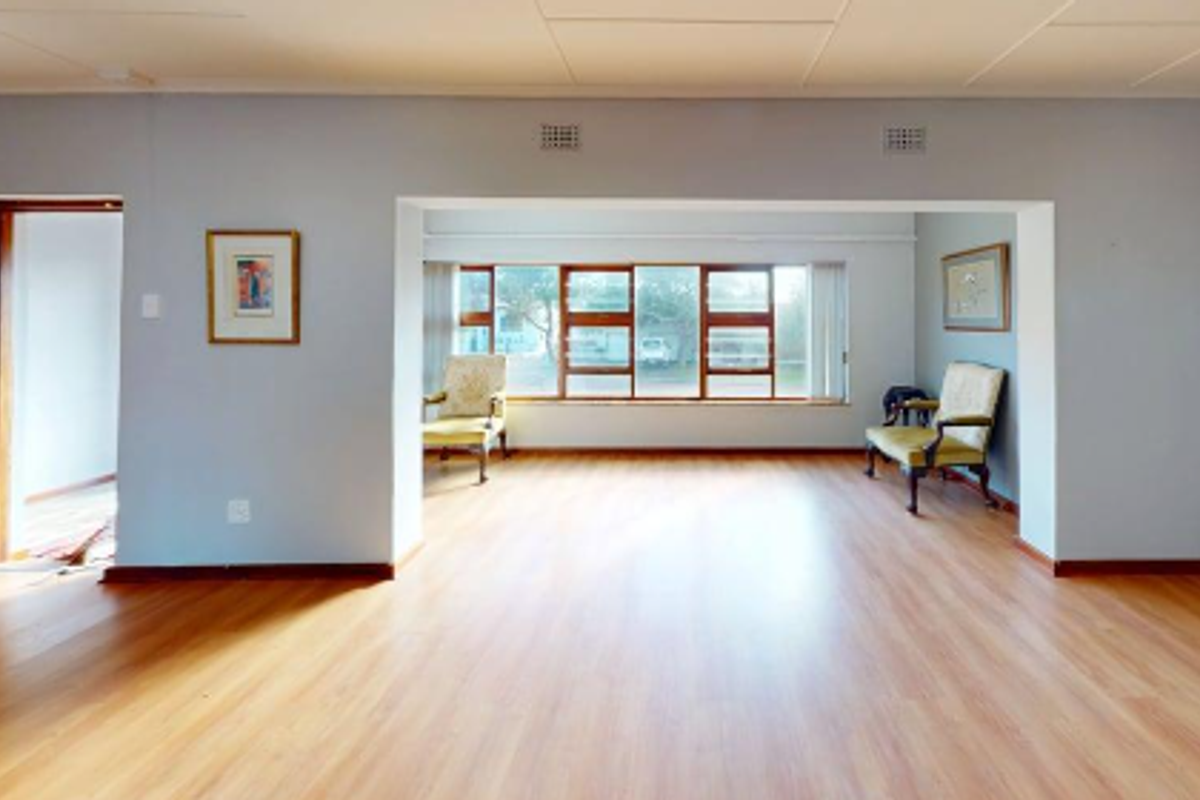 Old World Charm - Photo 4