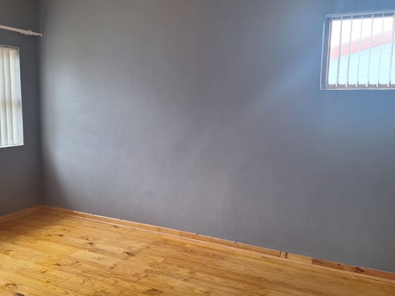 Old World Charm - Photo 6