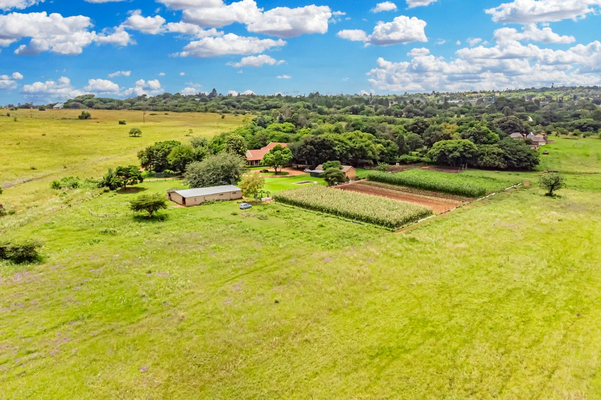 Exquisite Working Small Farm - Photo 2