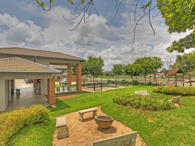 Luxurious 2-Bedroom Apartment for Sale | Franklin on 8th, Midrand - Photo 1