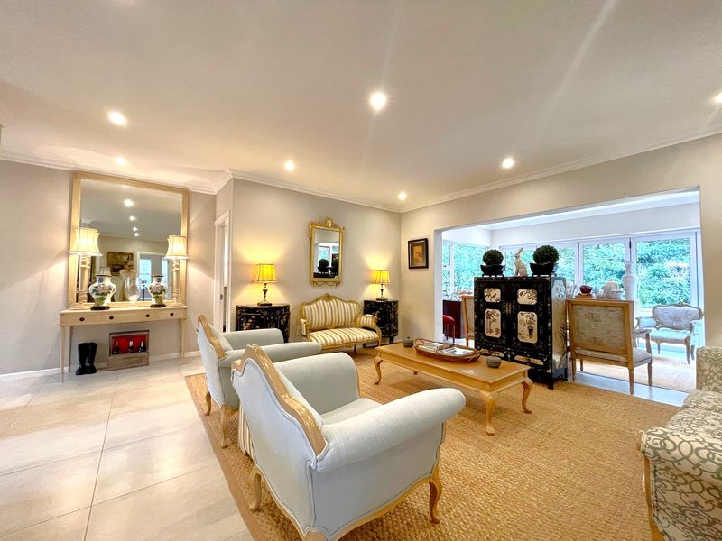 A Lifestyle of Prestige in a Secure Country Estate - Photo 2
