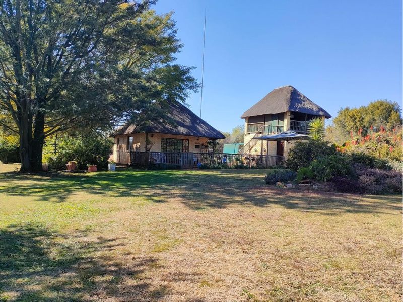 Countryside Estate with Exceptional Rental Income Potential - Photo 3