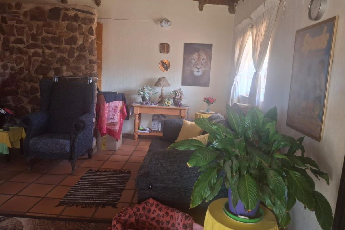 Countryside Estate with Exceptional Rental Income Potential - Photo 5