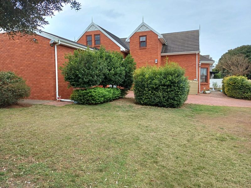 Unique double-story for sale in Vanes Estate - Photo 4