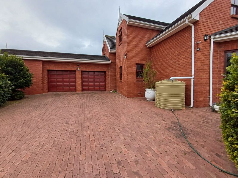 Unique double-story for sale in Vanes Estate - Photo 6