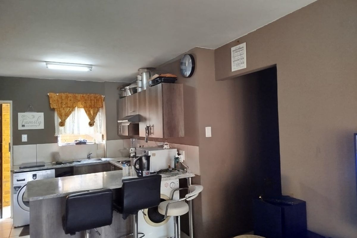 Ground-Floor Corner Unit – 3 Bedrooms, 2 Bathrooms in Witfield Ridge - Photo 4