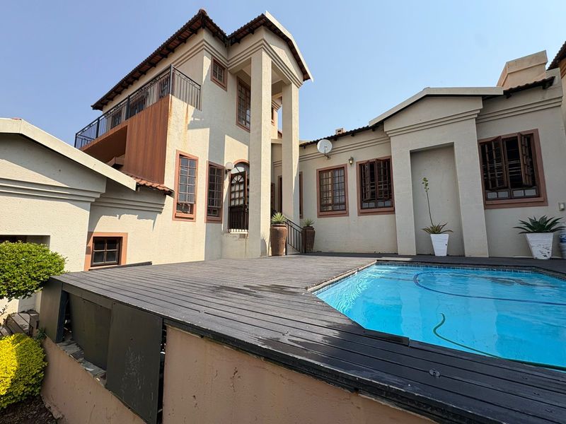 House For Sale In Rustenburg - Photo 3