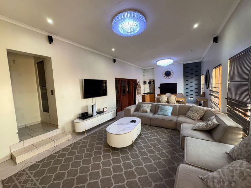 House For Sale In Rustenburg - Photo 8