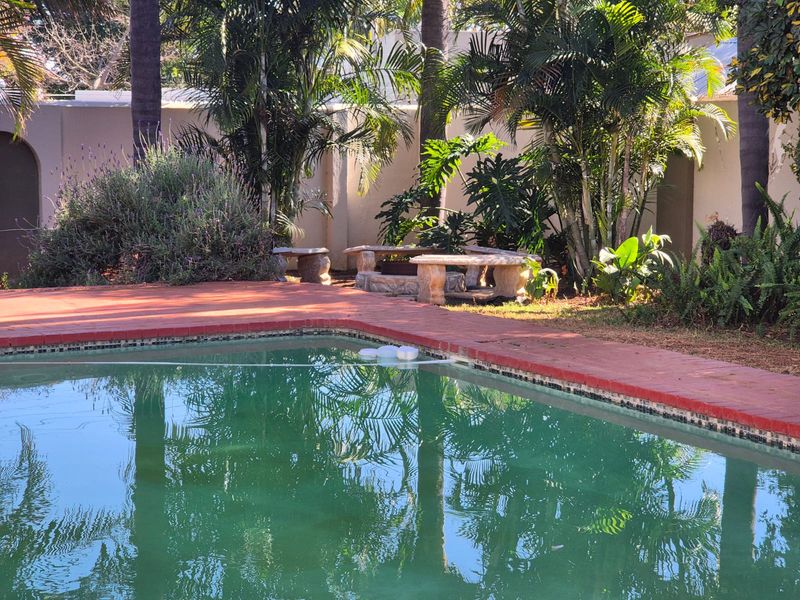 Spacious family home - Photo 5