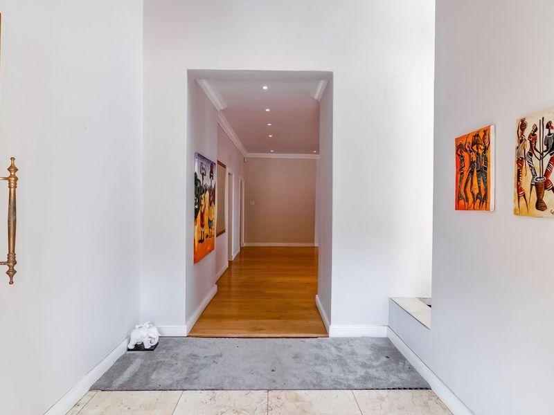 A BETTER BEDFORDVIEW 8 BEDROOM  OPULENT RESIDENCE - Photo 3