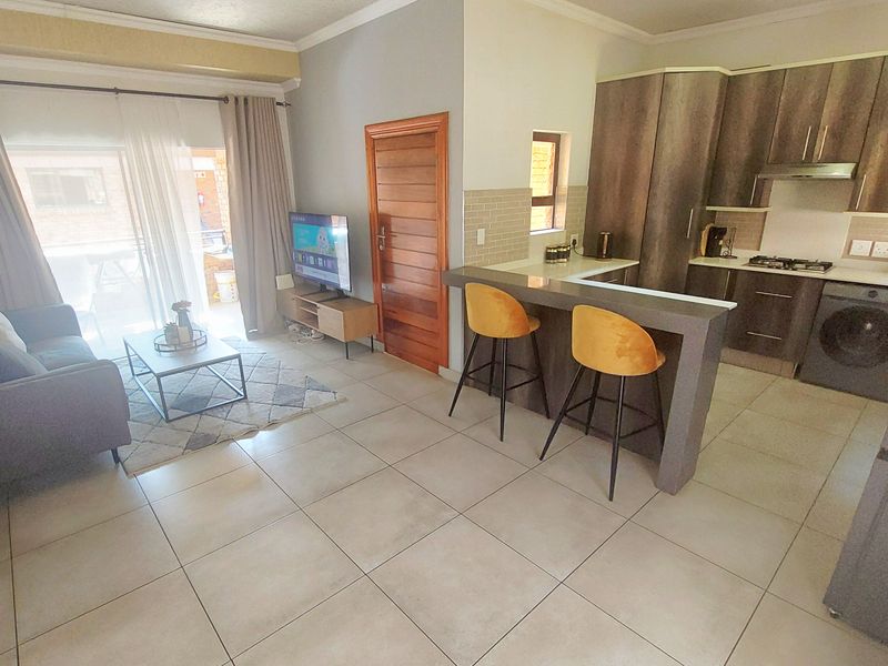 Beautiful, Modern and Move in Ready! - Photo 4