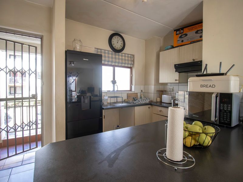 Secure living at its best - Photo 3
