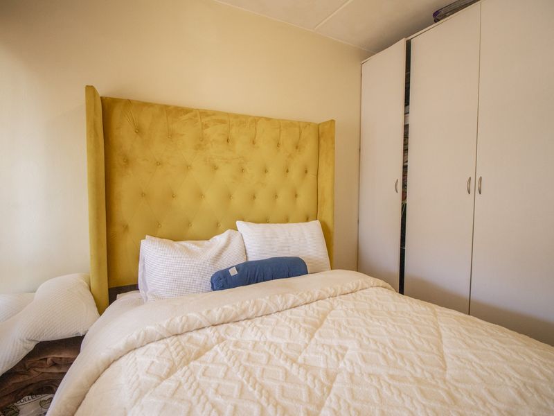Secure living at its best - Photo 8