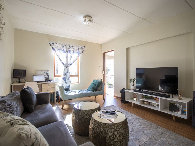 Secure living at its best - Photo 4