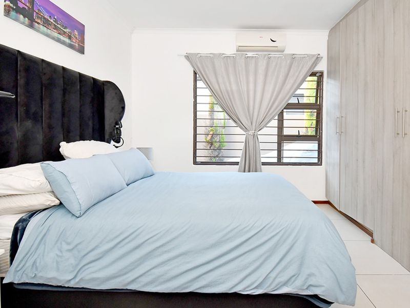 Lock up and go with space to make it your own! - Photo 10