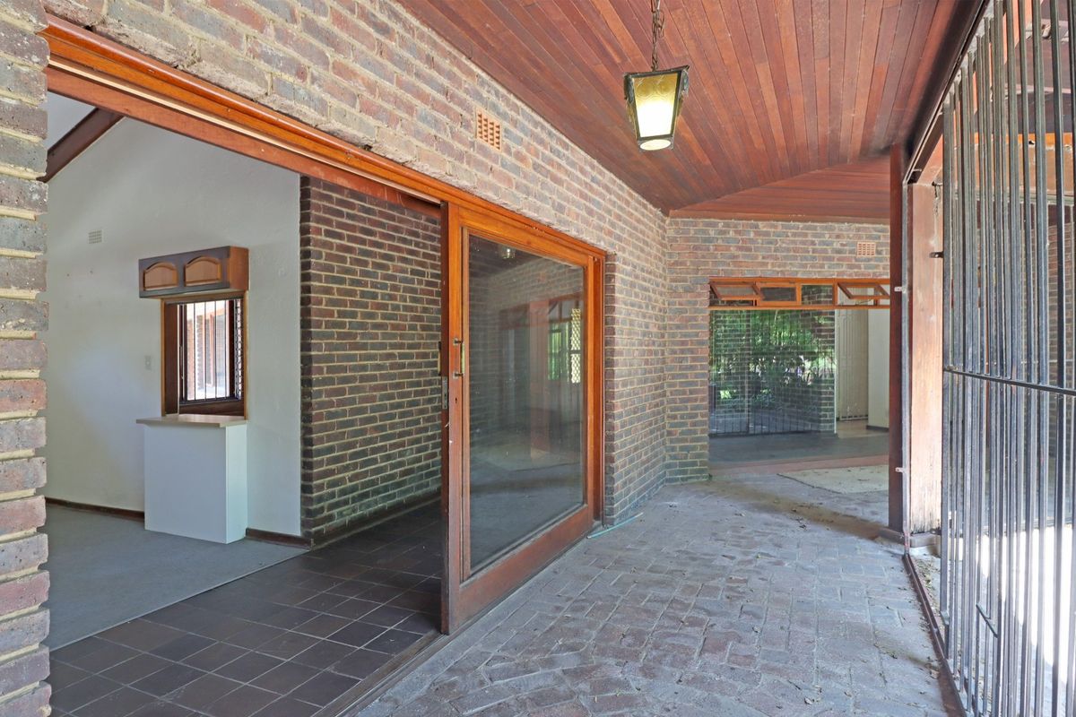 Beautifully Treed Retreat in a Sought-After Location - Photo 5