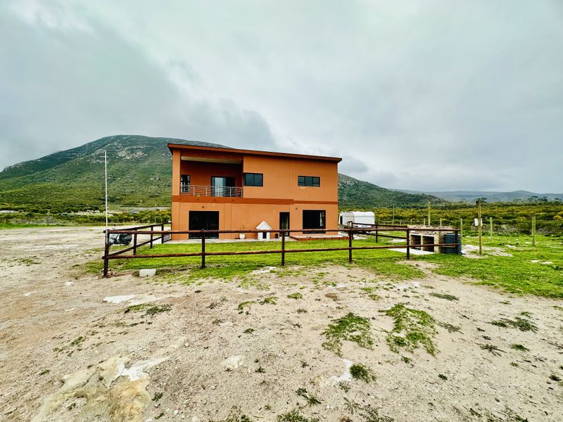 Lifestyle boutique Small holding in Franskraal - Photo 5