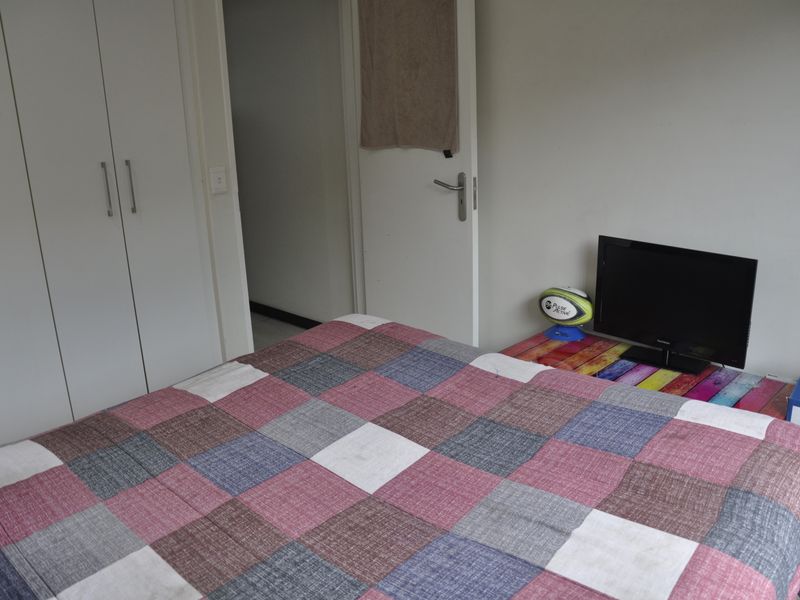 Modern Comfort Meets Lifestyle Living in Barbeque Downs - Photo 8