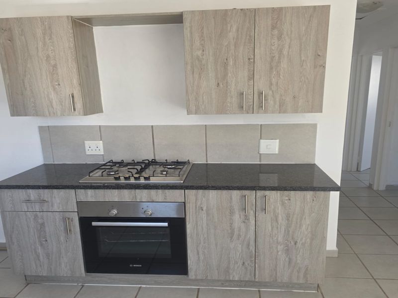 Negotiating Offers from R860 000 to R950 000 - Photo 4