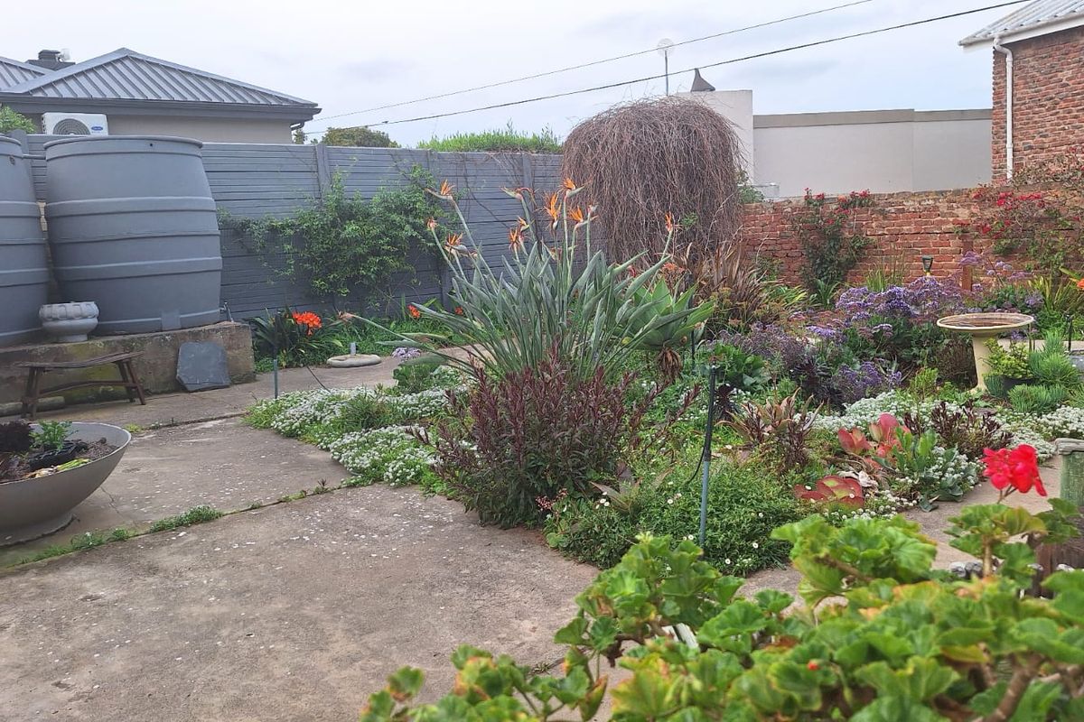 Charming North-Facing Home Near the River - Photo 4