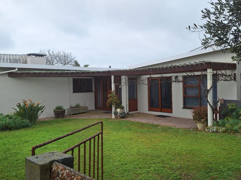 Charming North-Facing Home Near the River - Photo 3